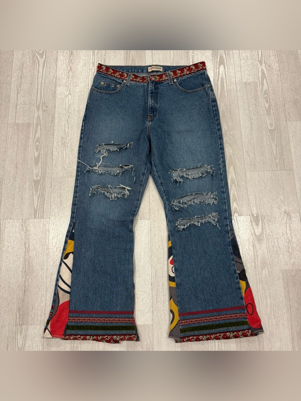 London Jean Womens 16 Distressed Tapestry Patchwork Flare Jeans